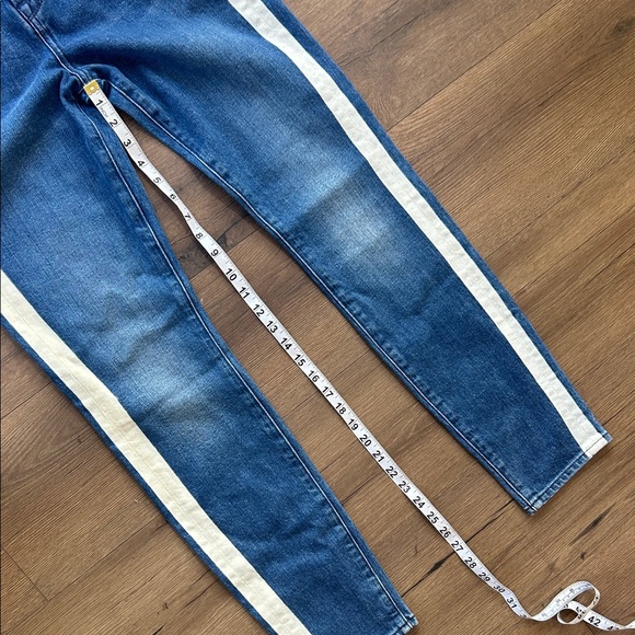 7 for all Mankind Blue and White Women's Jeans ! Size 26 - Picture 5 of 8